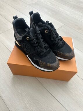 Louis Vuitton Black & Brown Men's Monogram Runner Sneakers